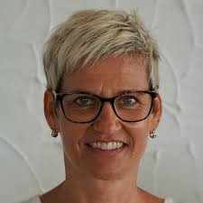 Autohaus, EU-Autos, Fahrzeugaufbereitung, Werkstatt