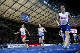 Watch live coverage of tokyo 2020 on bbc one, bbc two, the bbc sport website, app and bbc iplayer. Teenage Ingebrigtsen Kicks To 1500m Gold At European Championships Report World Athletics