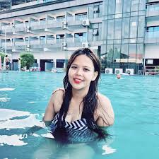 Sue Lay (@suelay2021) • Instagram photos and videos