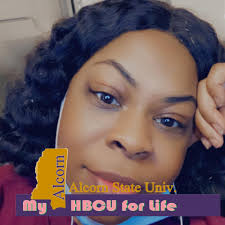 Man convinced his homegirl to drive to California to be homeless instead of  being homeless in Atlanta and everything that happened after that was  insane. Videos in comments