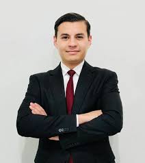 Luis Carlos Ceja Hernández, abogado juarense, busca participar en la  elección del Poder Judicial de la Federación