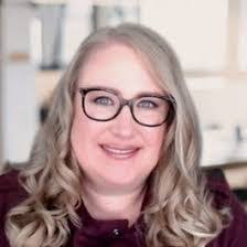 Jessica Pryor's Instagram, Twitter & Facebook