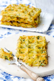 Gemusewaffeln Fur Kinder Aus Dem Backofen Schnell Und Gesund Rezept Gemuse Waffeln Kochen Fur Kleinkinder Gerichte Fur Kleinkinder