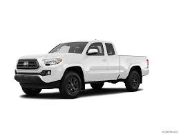Toyota's tacoma pickup truck continues to dominate the industry. 2021 Toyota Tacoma Reviews Pricing Specs Kelley Blue Book