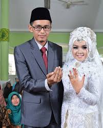 Harga kebaya kakak/ adik pengantin 8jt belum termasuk bahan. Info Biaya Nikah Lengkap Kua Sederhana Rumah Gedung