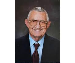 Travis Mcminn's Instagram, Twitter & Facebook