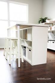 New No Cost 18 Facons Geniales De Transformator Was Developed For Ikea Kallax Places Like Heaven Concepts Kallax Ikea Craft Room Tables Ikea Kallax Shelf