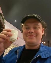 Evan Daves (@_karen_sorkin) • Instagram photos and videos