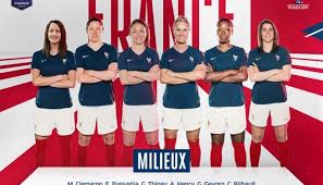 Corinne diacre conserve une bonne image malgré le conflit. Coupe Du Monde Feminine De Foot Quelles Etudes Pour Les Joueuses De L Equipe De France L Etudiant