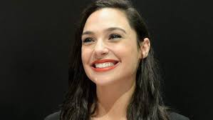 Still, other twitter users were quick to point out that israeli military service is mandatory for all citizens, including women, above the age of 18. Gal Gadot S Military Service 5 Fast Facts Heavy Com