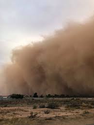 Incredible Photos Of Dust Storm Sweeping Through Mildura Dust Storm Dust Bowl Storm