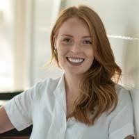 Molly Wallace's Instagram, Twitter & Facebook