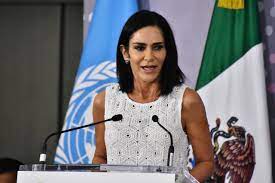 Journalist, author and activist, mexico. Allanaron El Domicilio De La Periodista Y Defensora De Derechos Humanos Lydia Cacho Robaron Material De Trabajo Ifex