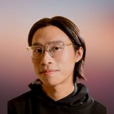 Darren Lin's Instagram, Twitter & Facebook