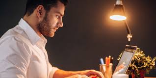 It Can Be Tough Sometimes To Stay Engaged During Your Job Search Use These Tips To Build Your Enthusiasm And Momentum Back Up Job Search Job Remote Jobs