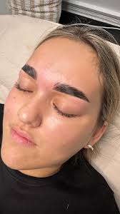 A #beforeandafter Brow Transformation done by our girl @lanafayemua 🤌🏼,  •, •, #brow #browartist #brisbanebrows #northlakesbrows #laminatedbrows  #browlamination