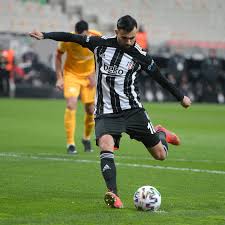 Beşiktaş'ın yıldız isimlerinden rachid ghezzal, asist krallığında zirveye yükseldi. Lookaside Instagram Com Seo Google Widget Crawl