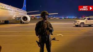 Die bundeswehr hatte insgesamt vier flugzeuge richtung afghanischer hauptstadt geschickt, zwischenzeitlich waren zwei maschinen vom typ. Vacjdcrh7n856m