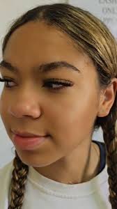 Eyes are the windows to the soul, and lashes are the perfect frame." 👸💗