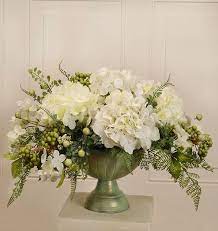 Get these 20+ best silk flowers usa coupons, deals and offers. Here Are The Most Beautiful Silk Flower Ideas To Make Your Event Special Source Floral Arrangements Flower Arrangements Flower Centerpieces