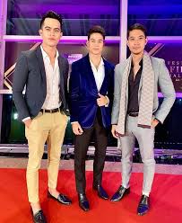 Beberapa hari sebelum majlis pernikahan, izyan dan iqram menghilang. Mengaku Lambat Panas Berbanding Hero Lain Farhan Asri Excited Berlakon Dengan Senior Fattah Amin Remaja