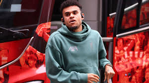 Broncocutie morning selfie she has an adorable face but I