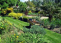 In order to pursue a career in horticulture. Horticulture Online Courses Applied Horticulture Study Program