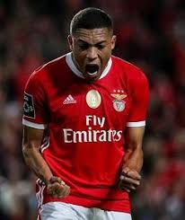 Carlos Vinicius In Geral Em 2020 Benfica Sporting Bournemouth Julian Weigl