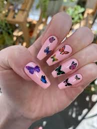 Butterfly nail art is as colorful as a rainbow. 23 Beautiful Butterfly Nail Designs To Copy 2021 The Trend Spotter