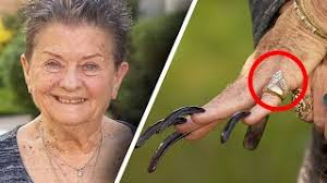 Grandma Demands Apology for Celebrity Stolen Ring Allegation” SOLID proof  that Kyle was wrong. This old lady does in fact just own the same ring. :  r/realhousewives