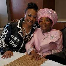 Farris was the first child of martin luther king, sr. Be A King On Twitter Me And My Aunt Christine Dr Christine King Farris Phenomenal Woman 92 Years Of Life And Legacy I Honor Her