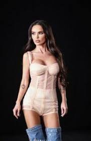 Ново дъно за Мария! Психично болен наркоман я „опъва“ срещу заплащане  (истината – тук) ▻ ГлобусНюс