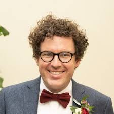 Catherine Custy (@cazziecampbell)