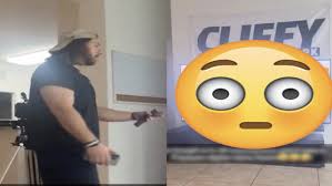 He's Sick: Dude Bought A TV Off Facebook Marketplace And This Is Actually What He Got! https://worldstar.com/videos/wshhMe5WeLVyHyeoxg3g/hes-sick-dude -bought-a-tv-off-facebook-marketplace-and-this-is-actually-what-he-got%3Futm%5Fsource%3Dthreads%26utm ...