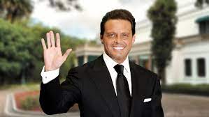 La teoría que afirma que Luis Miguel MURIÓ en Los Pinos tras una fiesta y  que ahí fue enterrado | Heraldo USA