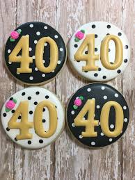 40th Birthday Cookie Cake Ideas Kate Spade Birthday Party Cookies 40th Birthday Party Favors In 2020 Cupcake Ideeen Cupcake Koekjes