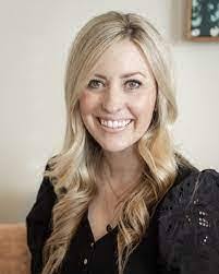 Melissa Bumgardner's Instagram, Twitter & Facebook