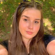 Amanda Zanella (@amandazdc) • Instagram photos and videos