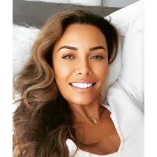 Happy Friday...sunshine, sun kissed, super tan such a fan. I can't wait for  the sultry summer is approaching! So much to look forward to...creating,  healing, coaching, many wild adventures, epic world travel,