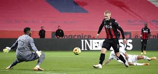 Born 6 october 1997) is a danish professional footballer who plays as a forward for french football club nice and the denmark. Kasper Dolberg Maakt Al Weer Nieuwe Transfer