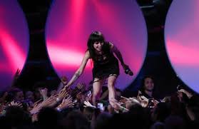 Pin By Life On Lights Bokan Alternative Artists Lights Artist