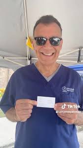 Galo Andrade's Instagram, Twitter & Facebook