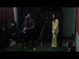 Berikut adalah petikan lirik lagu sudah lama disini menantimu namun engkau tidak pernah memandangku hati ini tak mungkin akan.. 7 02 Mb Ara Af 2016 Memori Berkasih Download Lagu Mp3 Gratis Mp3 Dragon