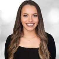 Cassie Hooker's Instagram, Twitter & Facebook