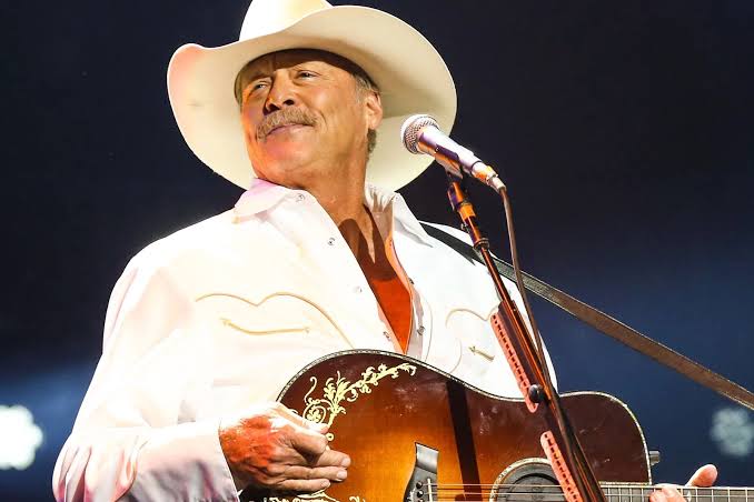 Remember Alan Jackson's Not-So-Subtle ACM Awards Protest?