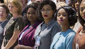 En 2017, le film « les figures de l'ombre » avait révélé le rôle joué dans la course à la lune par la mathématicienne katherine johnson, la première étudiante noire à l'université de. Il A Fallu Des Femmes Noires Pour Envoyer Un Homme Dans L Espace Zero De Conduite
