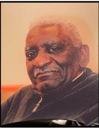 Derrick Holder's Instagram, Twitter & Facebook