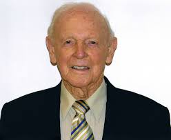 Sir Russell Pettigrew » NZ Road Transport Hall of Fame