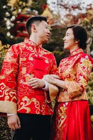 4 Styles For Your Chinese Wedding Dress Chinese Wedding Dress Chinese Wedding Dress Traditional Chinese Wedding Tea Ceremony