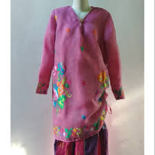Maybe you would like to learn more about one of these? Model Baju Pesta Kain Lagosi Ilustrasi